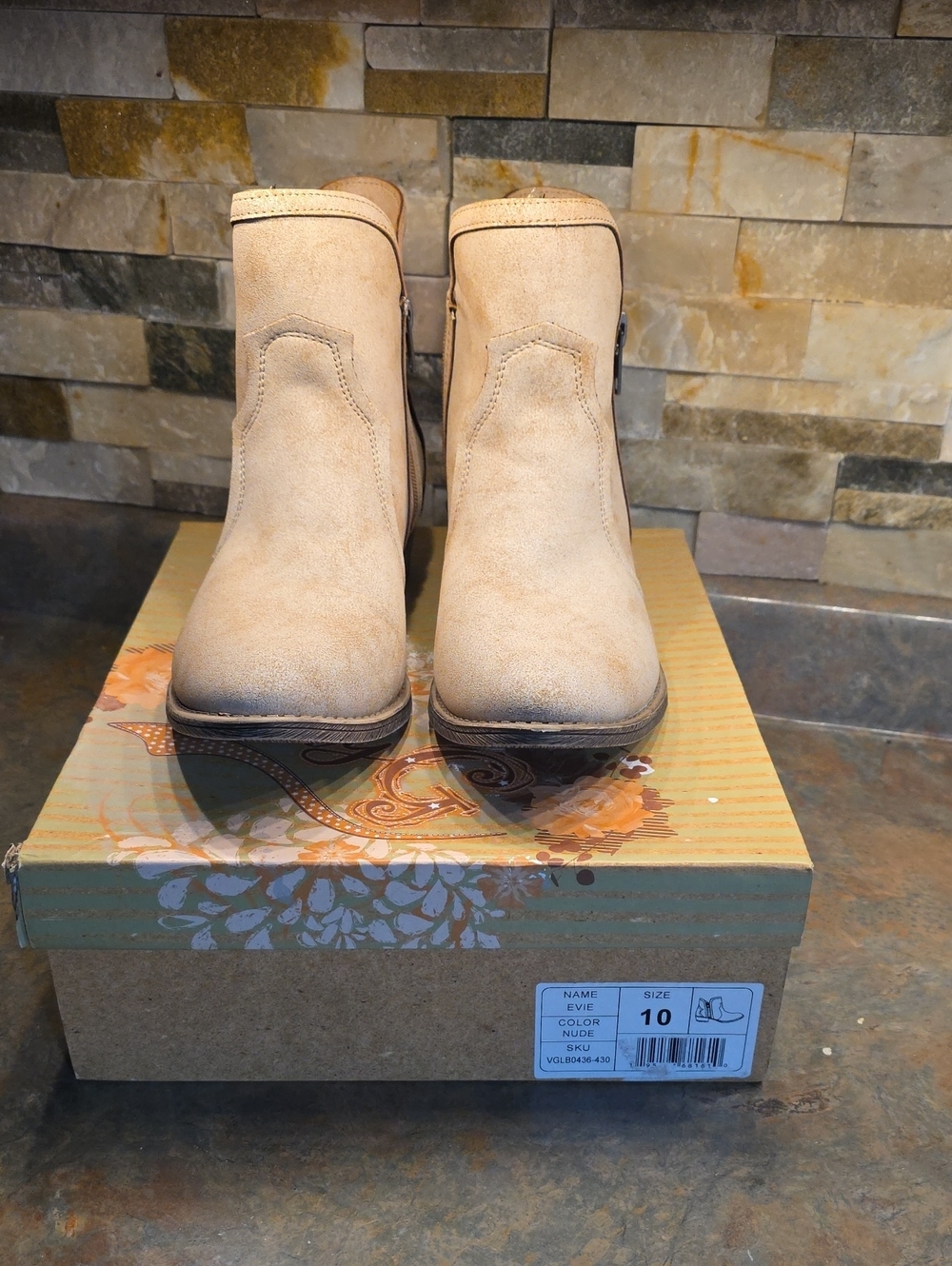Very G Nude Suede Ankle Boots (NWOT)